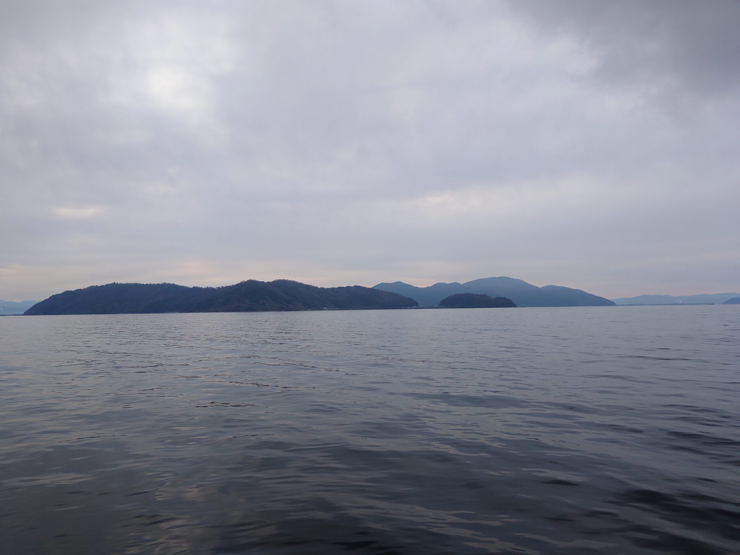 滋賀県　持ち込みタイヤ交換　【garage402】　近江八幡・持ち込みタイヤ　